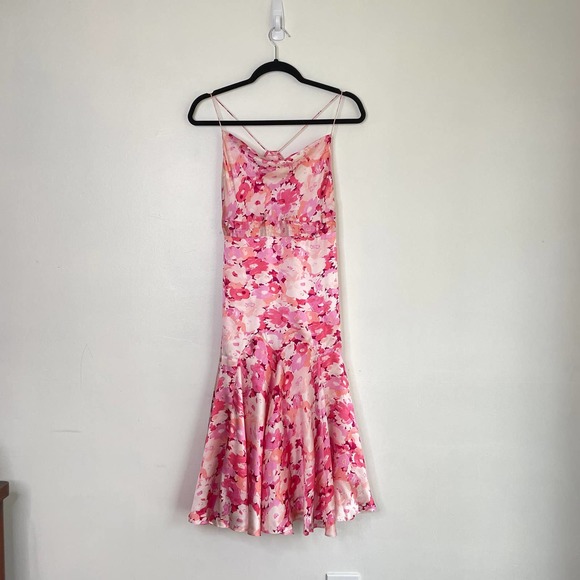 Banana Republic Dresses & Skirts - Banana Republic Silk Floral Pink Slip Dress